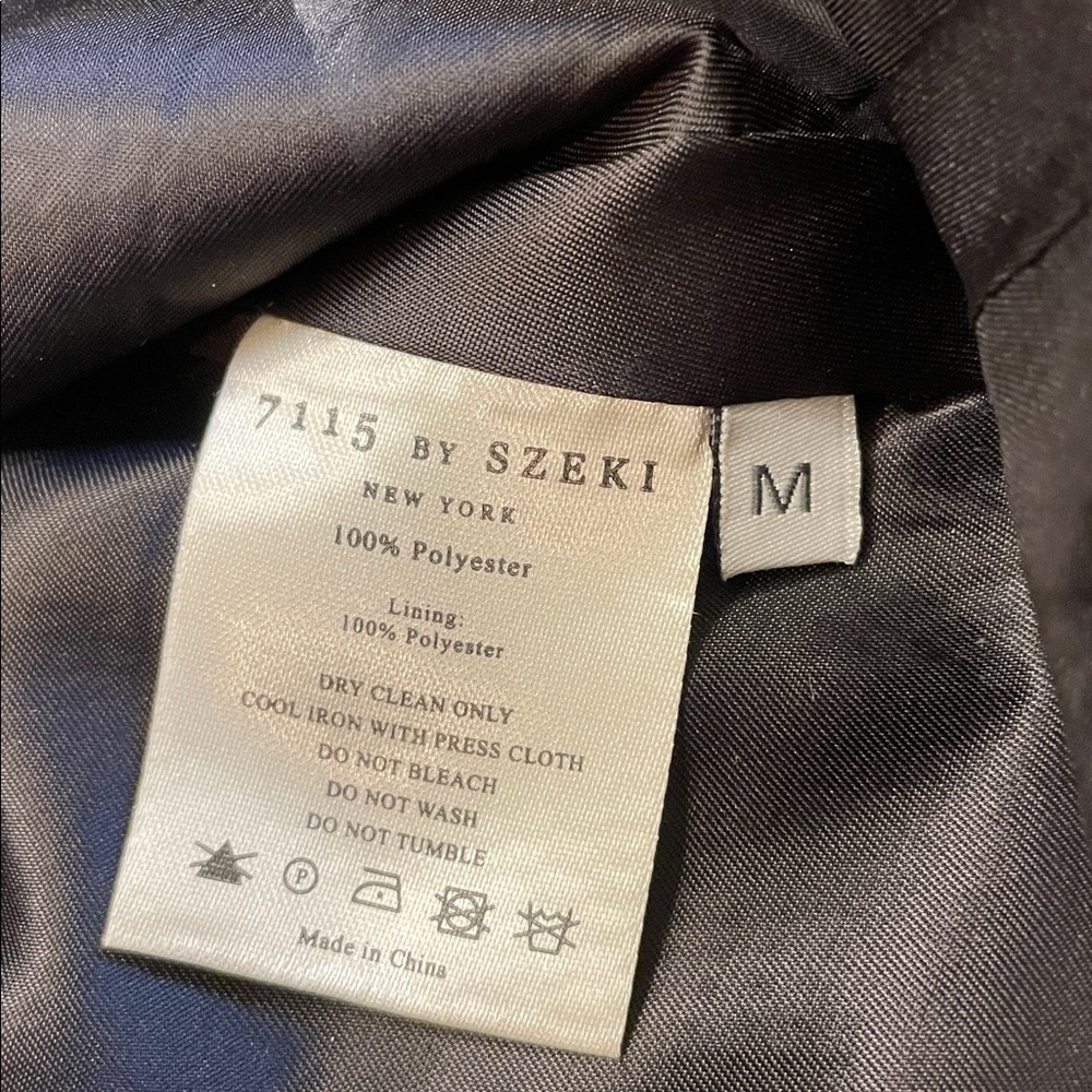 7115 By Szeki New York black sheer mesh cropped top Medium - Picture 7 of 7